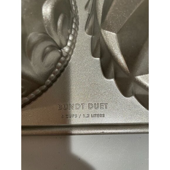 Nordic Ware Bundt Duet Pan 5-Cup Nonstick Cast Aluminum Bakeware - Picture 5 of 7